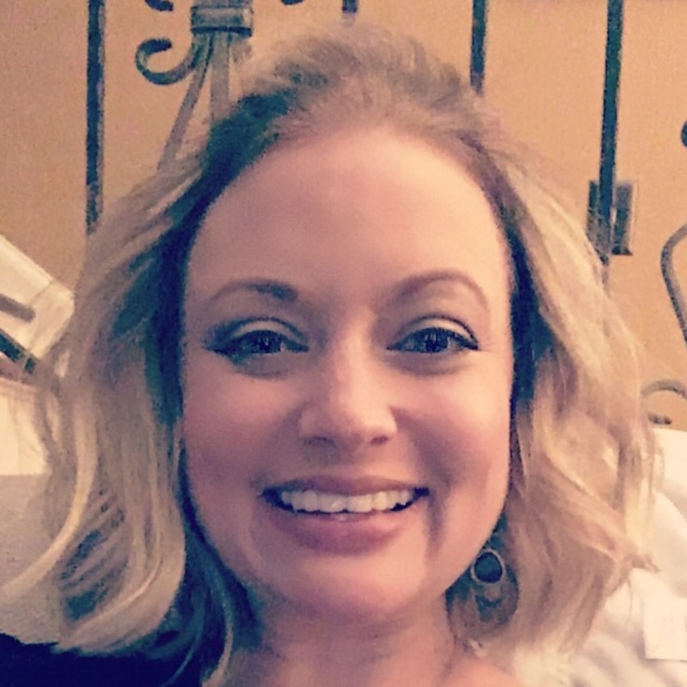 Meet your Posher, Lisa